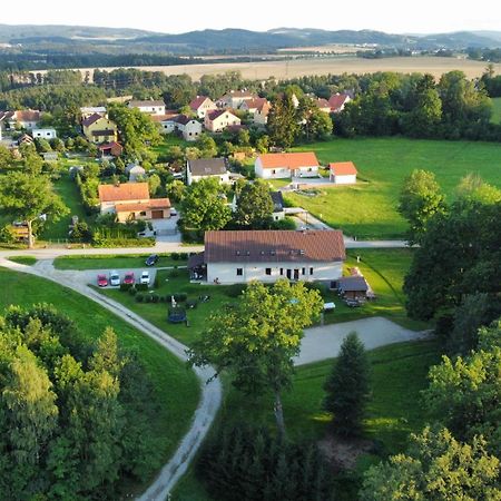 Penzion Na Podlesi Ve Zlate Korune Zlatá Koruna Zewnętrze zdjęcie