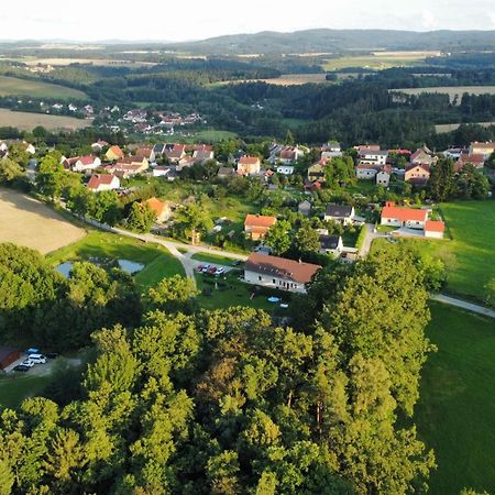 Penzion Na Podlesi Ve Zlate Korune Zlatá Koruna Zewnętrze zdjęcie