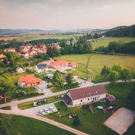 Penzion Na Podlesi Ve Zlate Korune Zlatá Koruna Zewnętrze zdjęcie