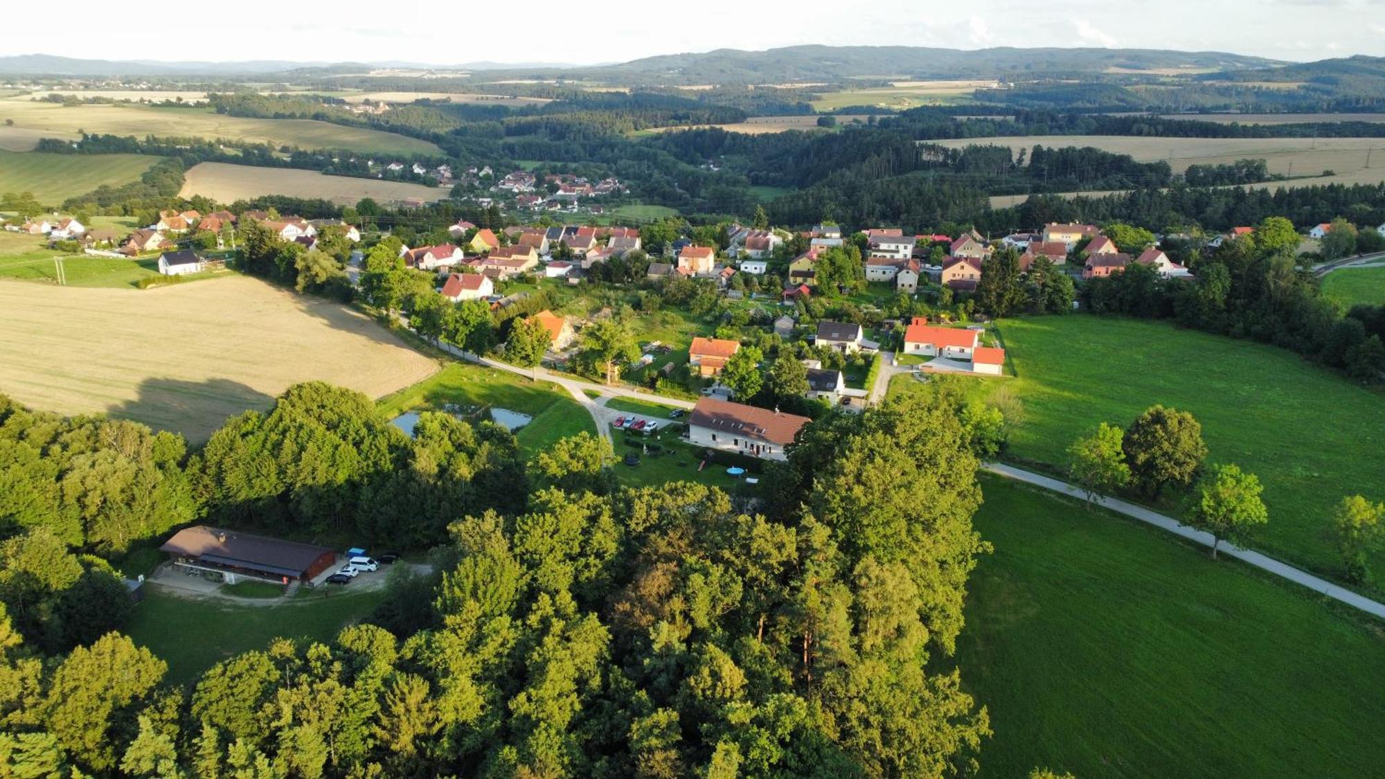 Penzion Na Podlesi Ve Zlate Korune Zlatá Koruna Zewnętrze zdjęcie