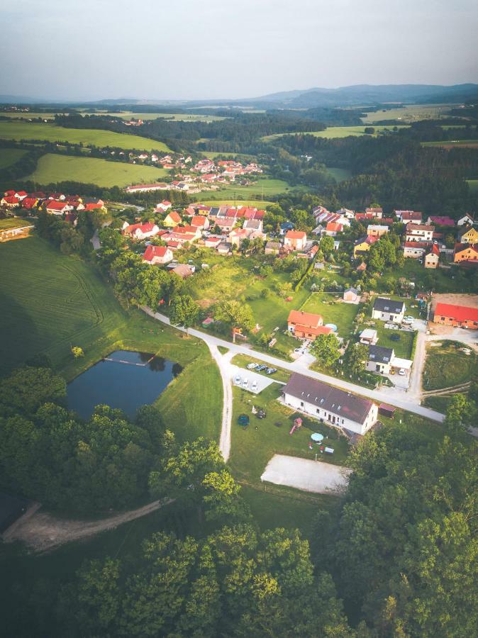 Penzion Na Podlesi Ve Zlate Korune Zlatá Koruna Zewnętrze zdjęcie
